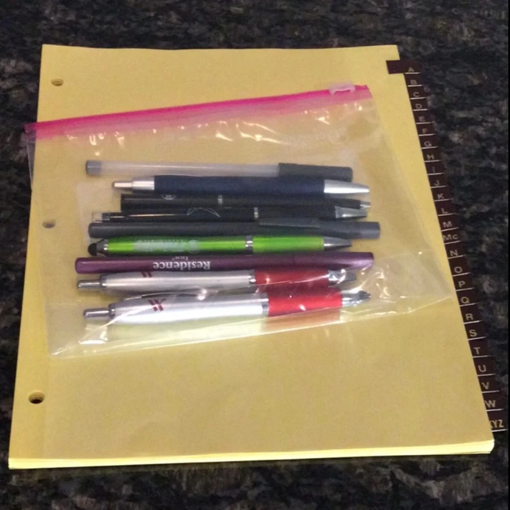 Bundle of Office Supplies 🗂